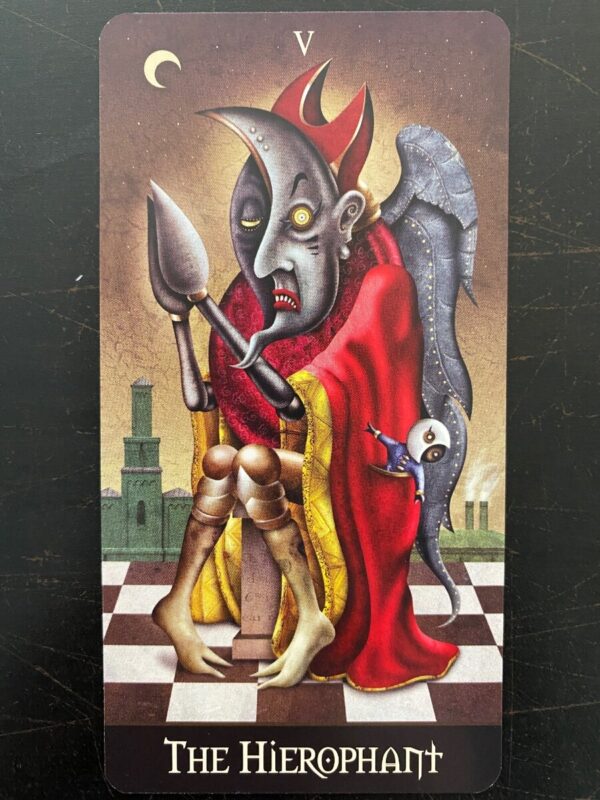 boi-bai-tarot-the-hierophant-deviant-moon-1