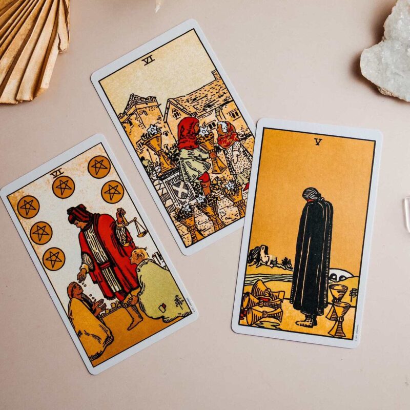 boi-bai-tarot-tin-tuc-11-8-1